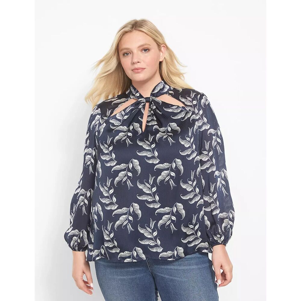 NWT LANE BRYANT Blue Floral Twist Mock Neck Cut Out Long Sleeve Blouse SIZE 14
